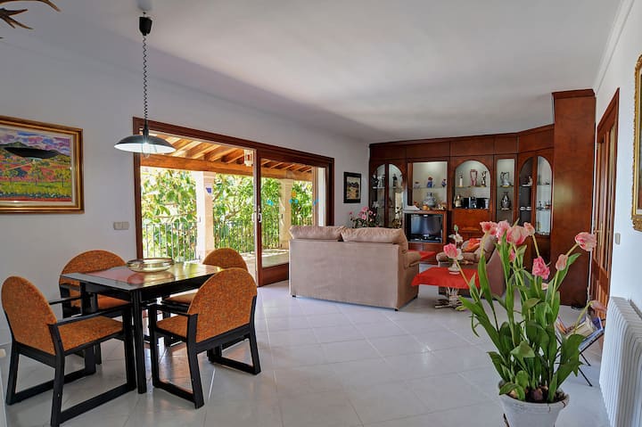 Toni I Na Bel Country Villa For 6 With Pool - Portocolom