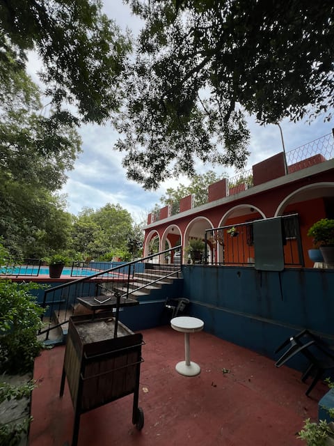 Quinta San Angel in nature with pool