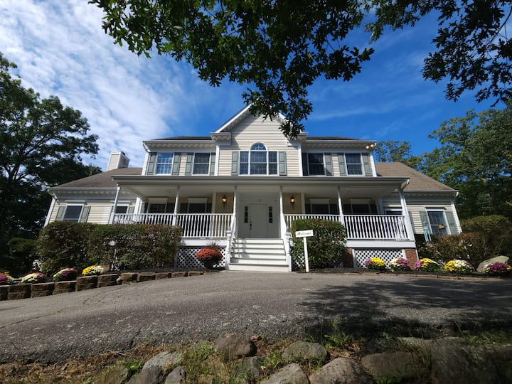 The Bronx Holiday rentals with a pool The Bronx, The Bronx, NY Airbnb