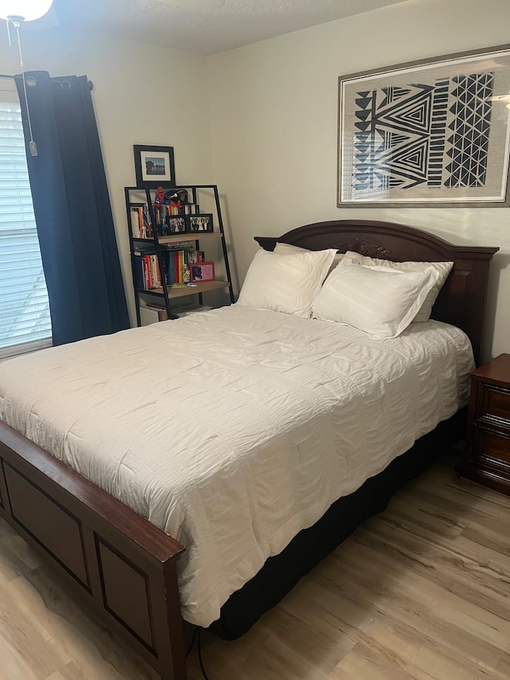 საძინებელი 1