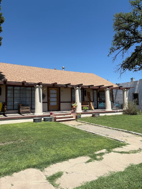 The Hacienda de Los Montoya's