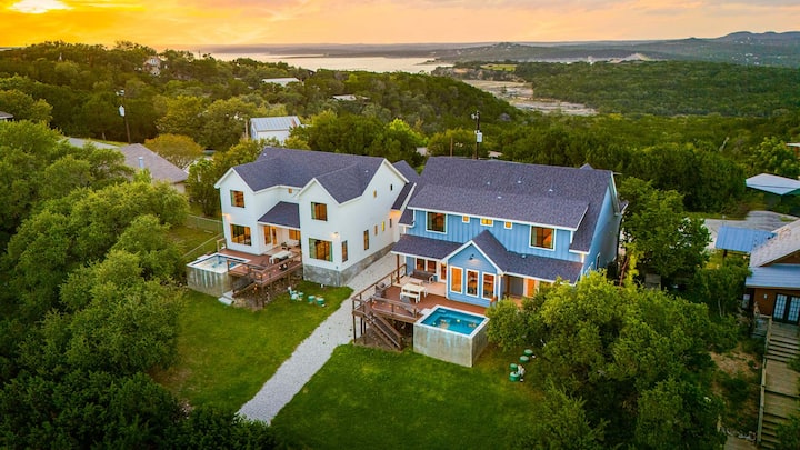 2 Homes + 2 Heated Pools | Ideal Labor Day Escape! - Canyon Lake, TX