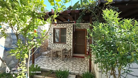 Finike Suit Orion, Super Garden, Forest view