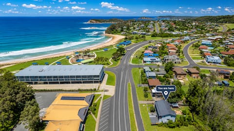 SKYES BEACH HOUSE | spas | sauna | arcade machines