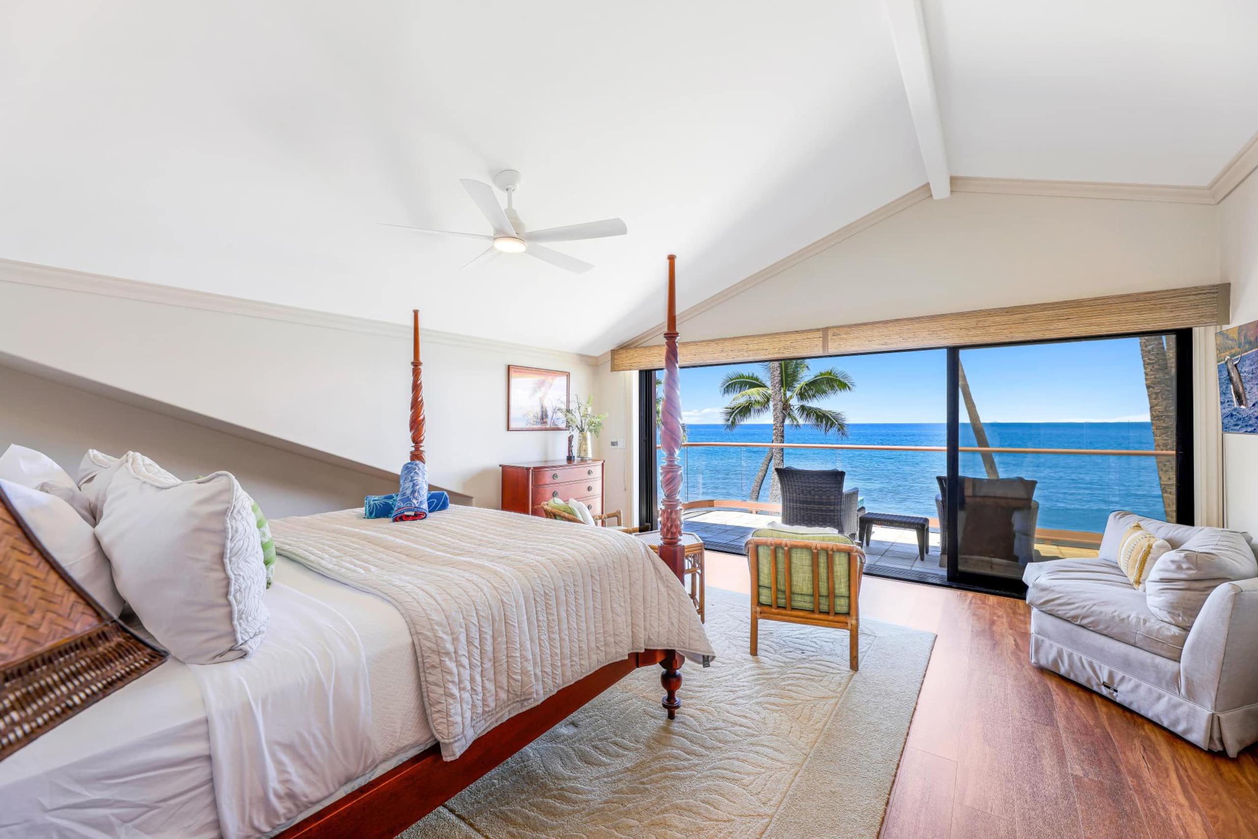 Townhouse in Lahaina · ★4.83 · 3 bedrooms · 4 beds · 3 baths - Image 2