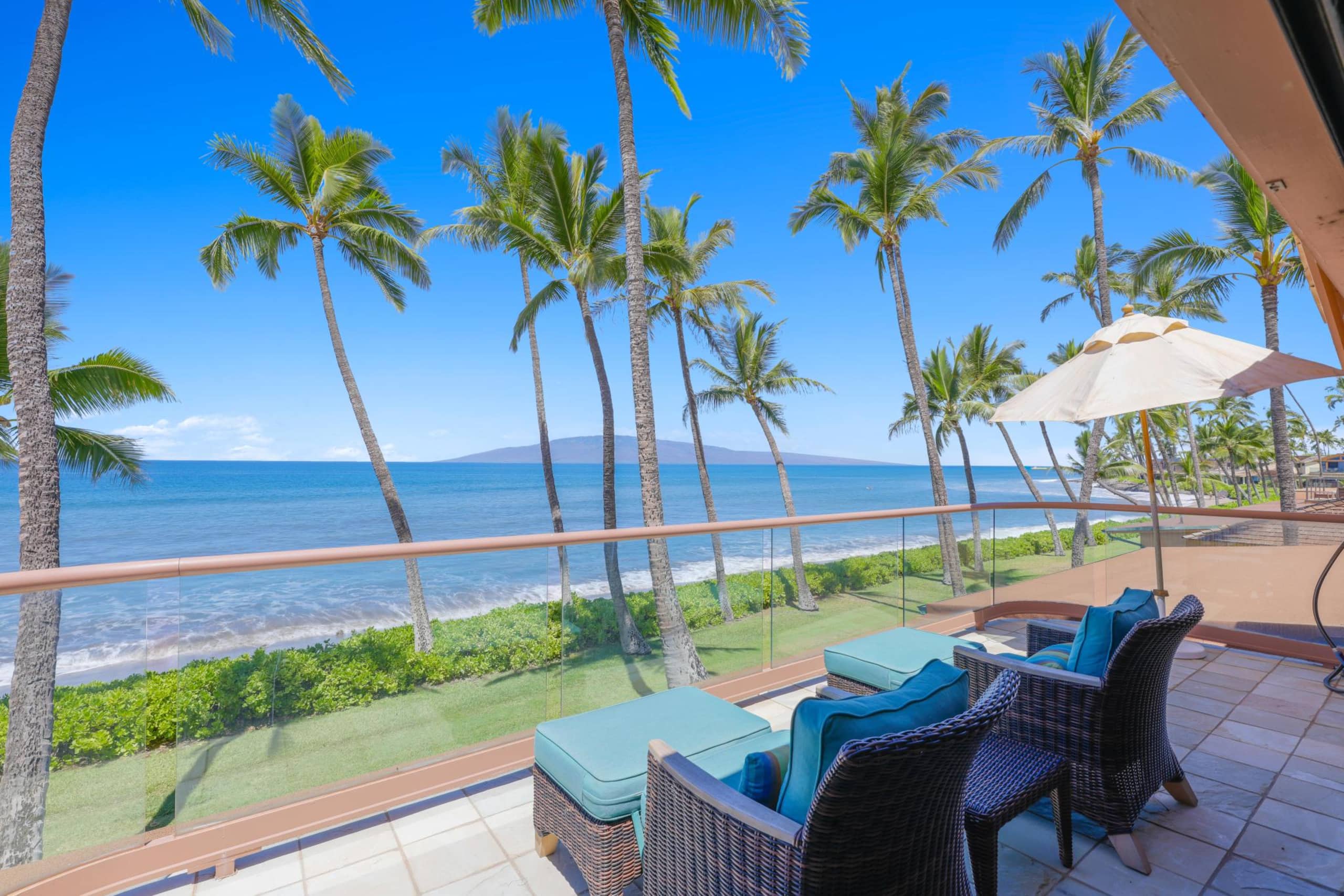 Townhouse in Lahaina · ★4.83 · 3 bedrooms · 4 beds · 3 baths - Image 12