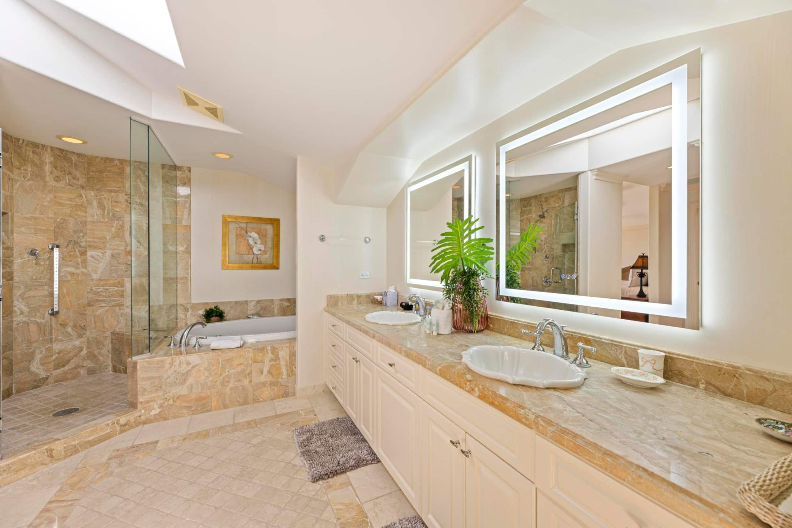 Townhouse in Lahaina · ★4.83 · 3 bedrooms · 4 beds · 3 baths - Image 36