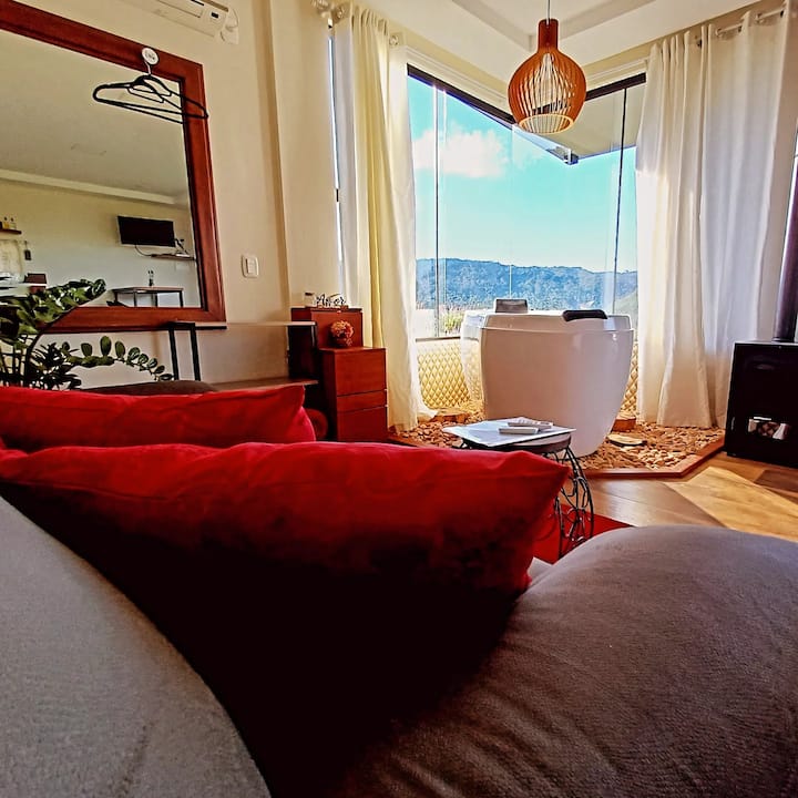 Cabana Vale Bordô Com Linda Vista, Hidro E Café! - Canela