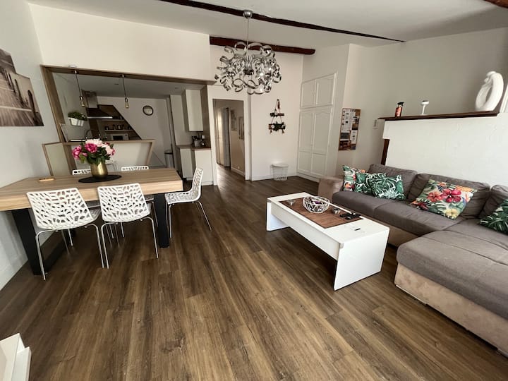 Agréable Duplex T4 En Centre-ville - ibis Martigues Centre