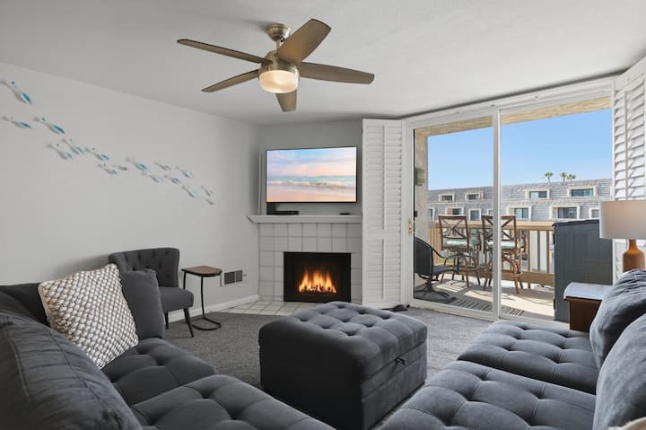 A316, Remodeled With Large Kitchen, Oceanviews - Oceanside, Californie