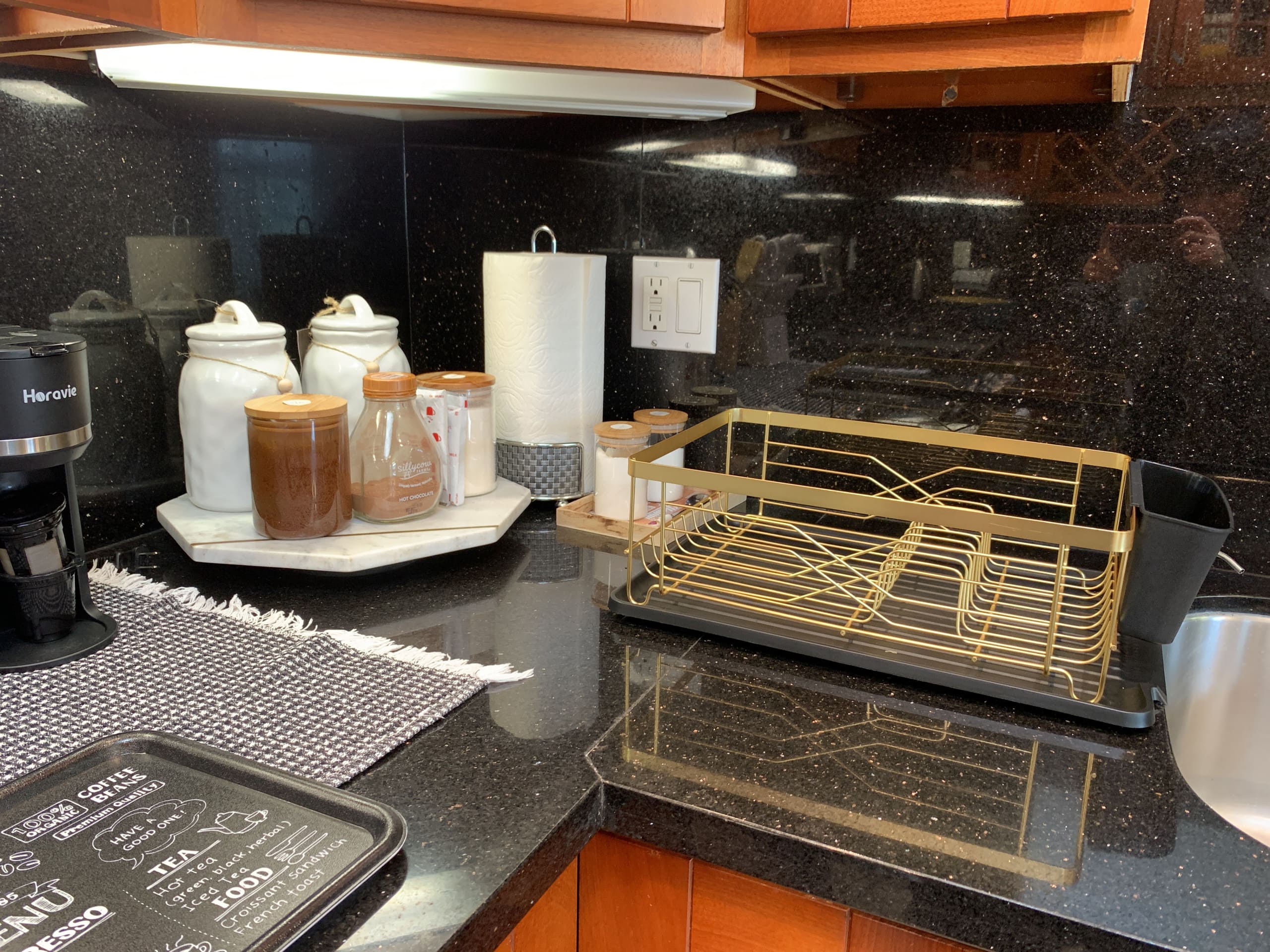 Home in San Francisco · ★4.96 · 3 bedrooms · 4 beds · 1.5 baths - Image 17