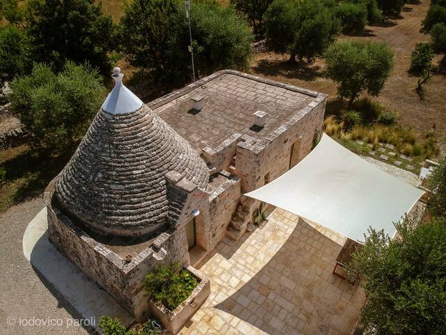 insieme con privacy in trullo gallery image 3