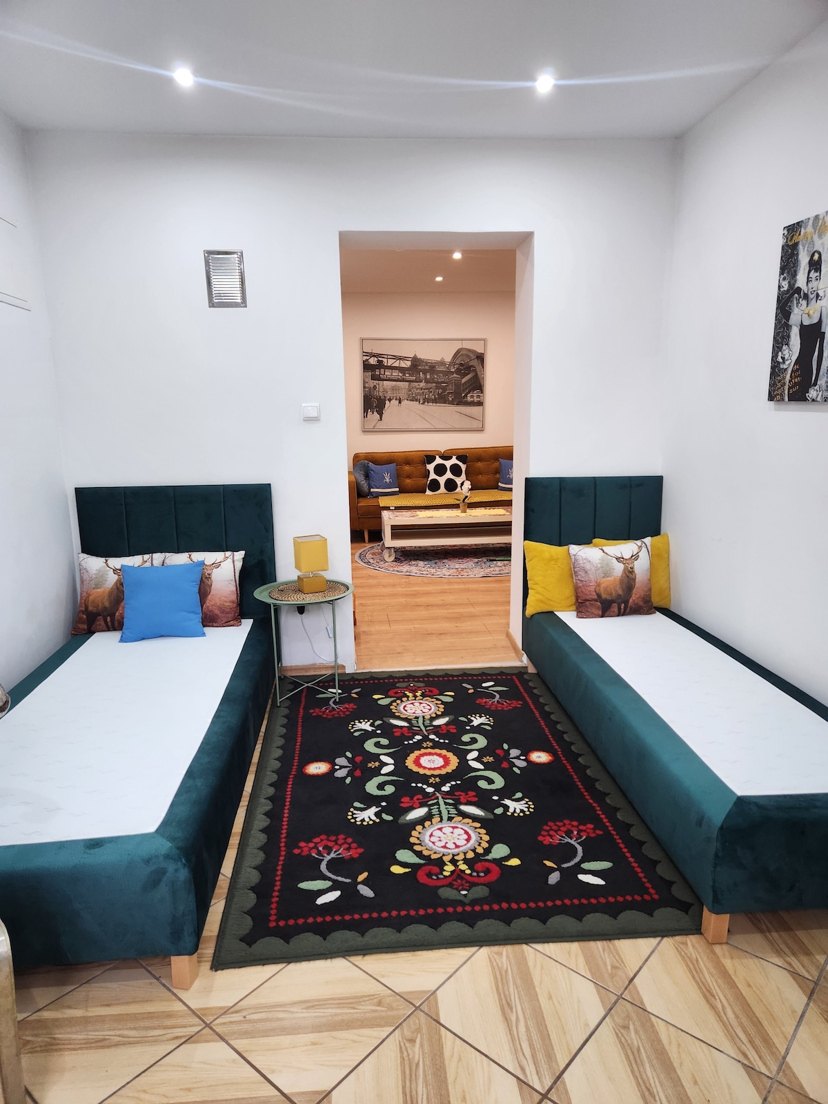 غرفة النوم 2