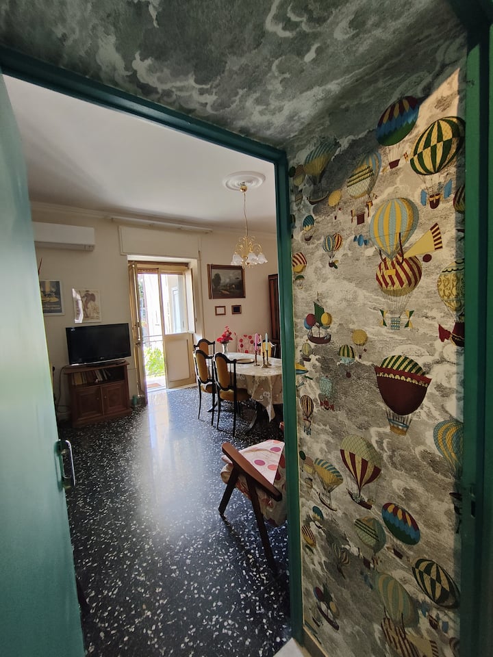 Vintage Art House - Paestum