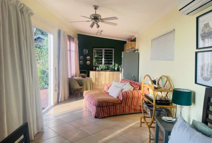 Well Located Private Space Near Uni And Hospitals. - Durban