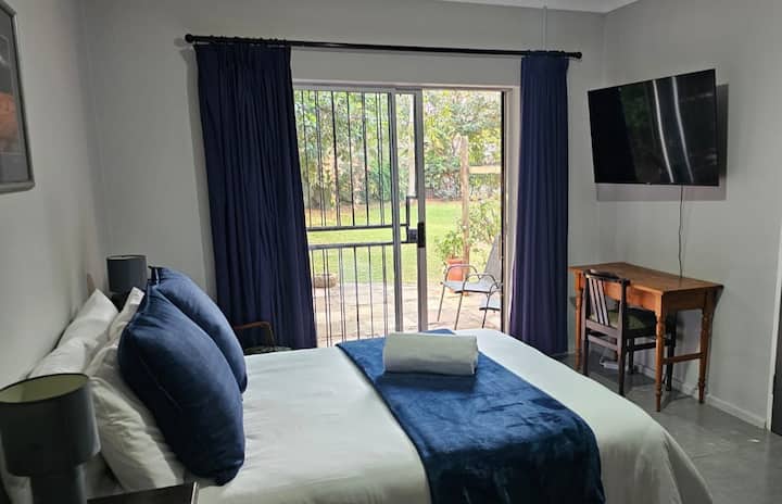 Tarrentoela: Garden Flat - Kathu