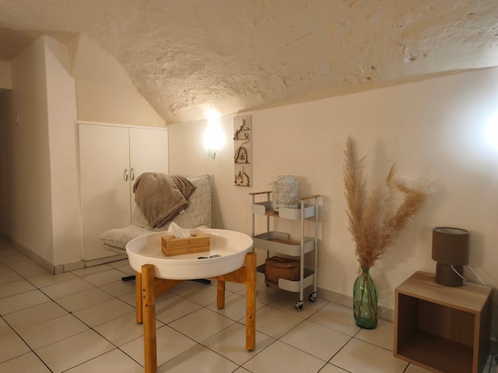 Charmant Appartement De Caractère - Salon-de-Provence