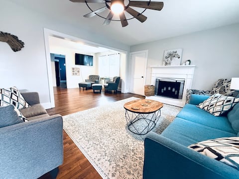 Top Airbnb: Fun House/Putting Green/Fenced in Yard in Aiken
