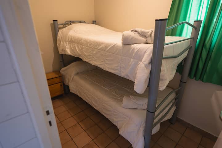 Dormitorio 5