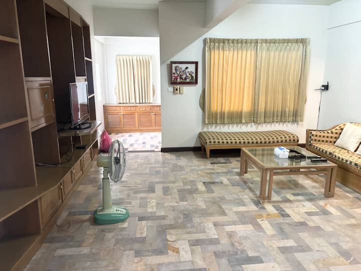 Cozy Townhome In City Center | Near Clock Tower - Chiang Rai