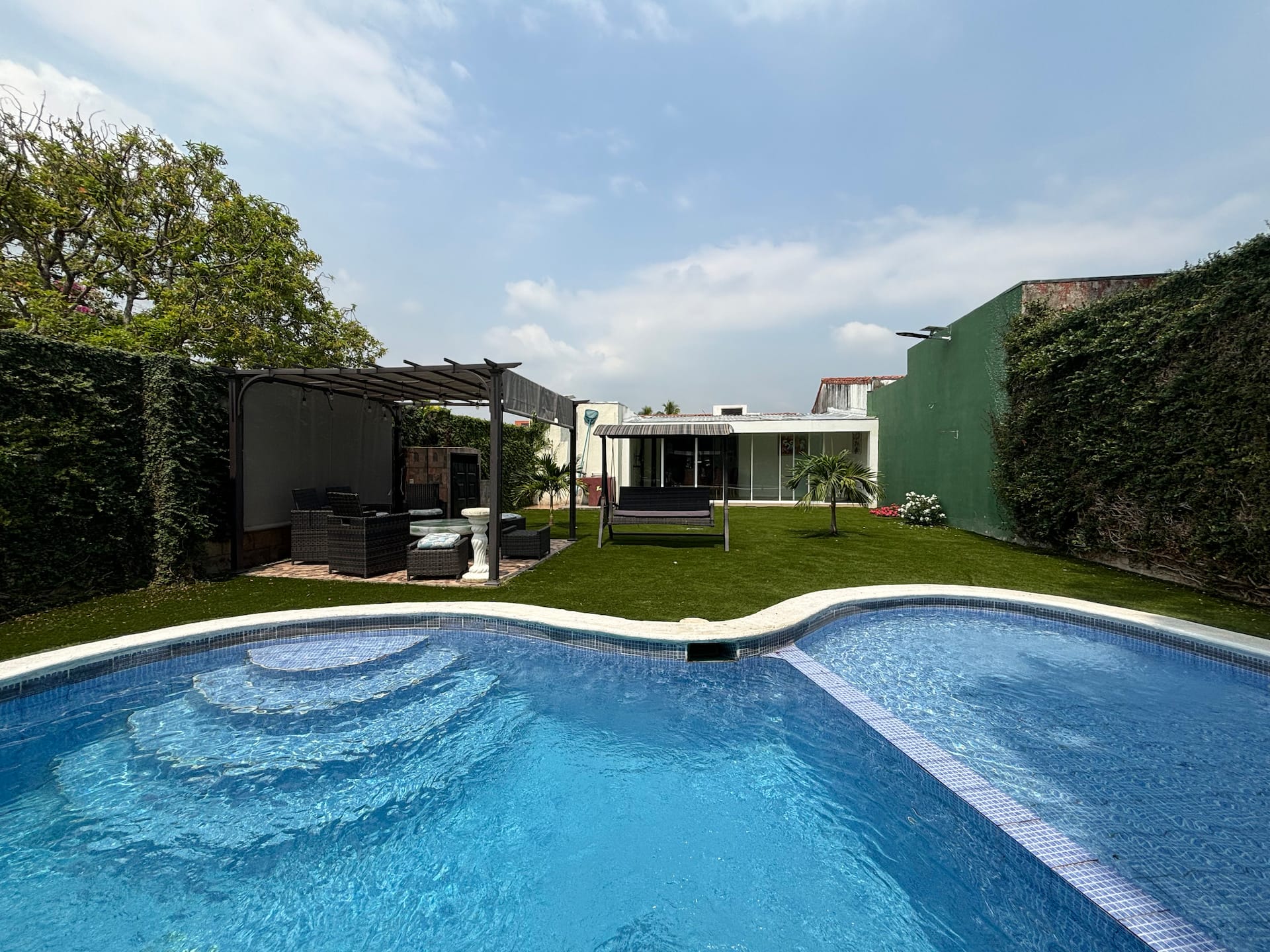 Casa Amapolas, Res. Montesion, Santa Tecla *Pool*