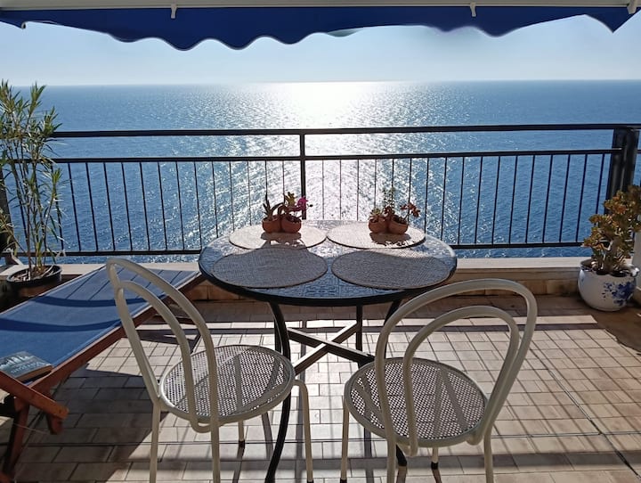 Delizioso Appartamento Con Vista Spettacolare! - Ospedaletti