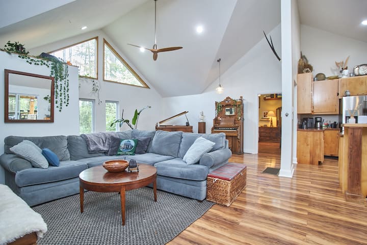 New! Peaceful Retreat, Spa/sauna [Entire Property] - Hillsborough, NC
