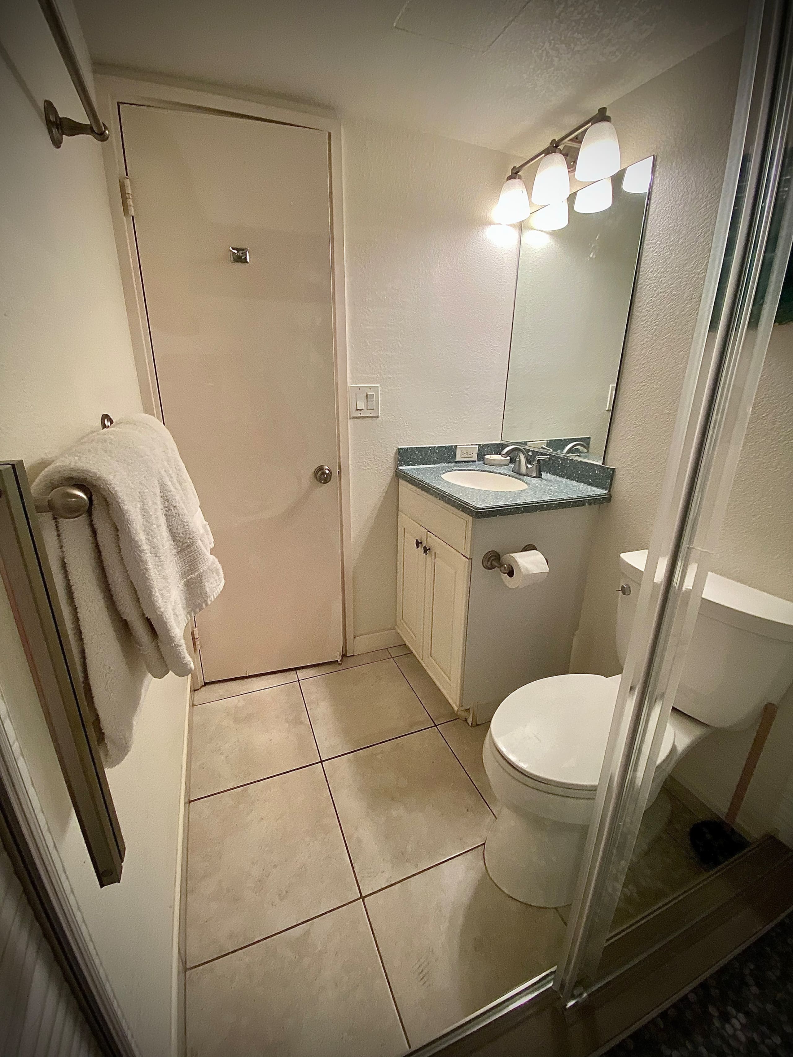 Condo in Kihei · ★4.82 · 2 bedrooms · 4 beds · 2 baths - Image 13