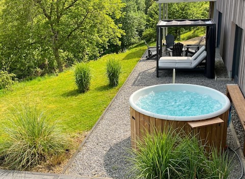 Luxury Forest Retreat near Cologne | Sauna Hot Tub