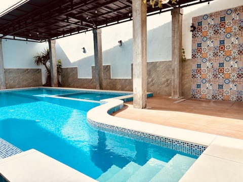 Cozy & Comfy Home for the Holidays at Cazaneia