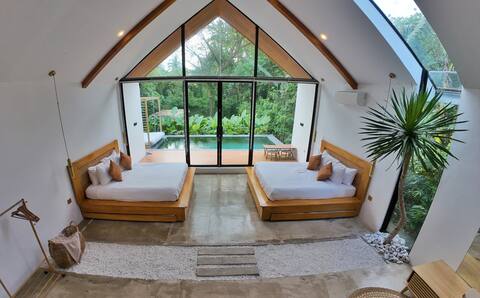 Tropical luxury glass villa in Batangas