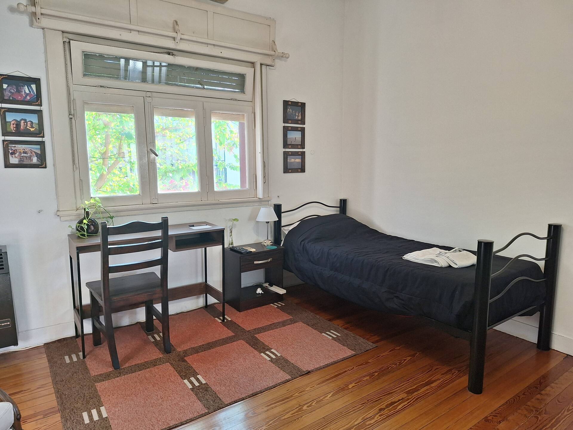 Комната с кондиционером в Villa Urquiza рядом с метро B