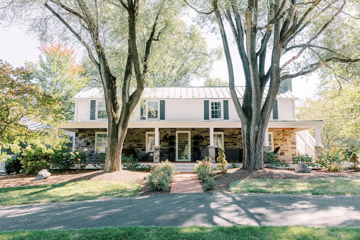 Hoover And Co Hospitality managed Airbnb listing 2