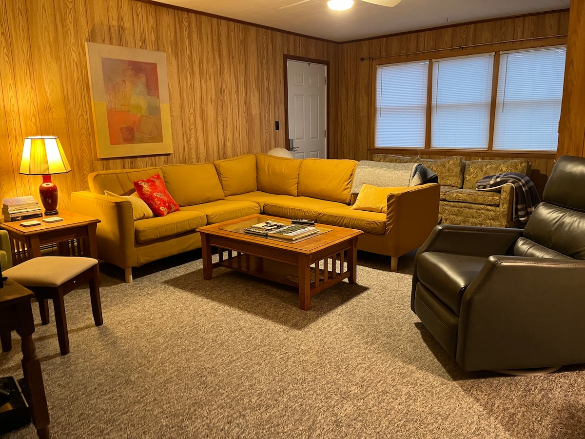 Top performing Airbnb: Ausable Arts House in Au Sable Forks