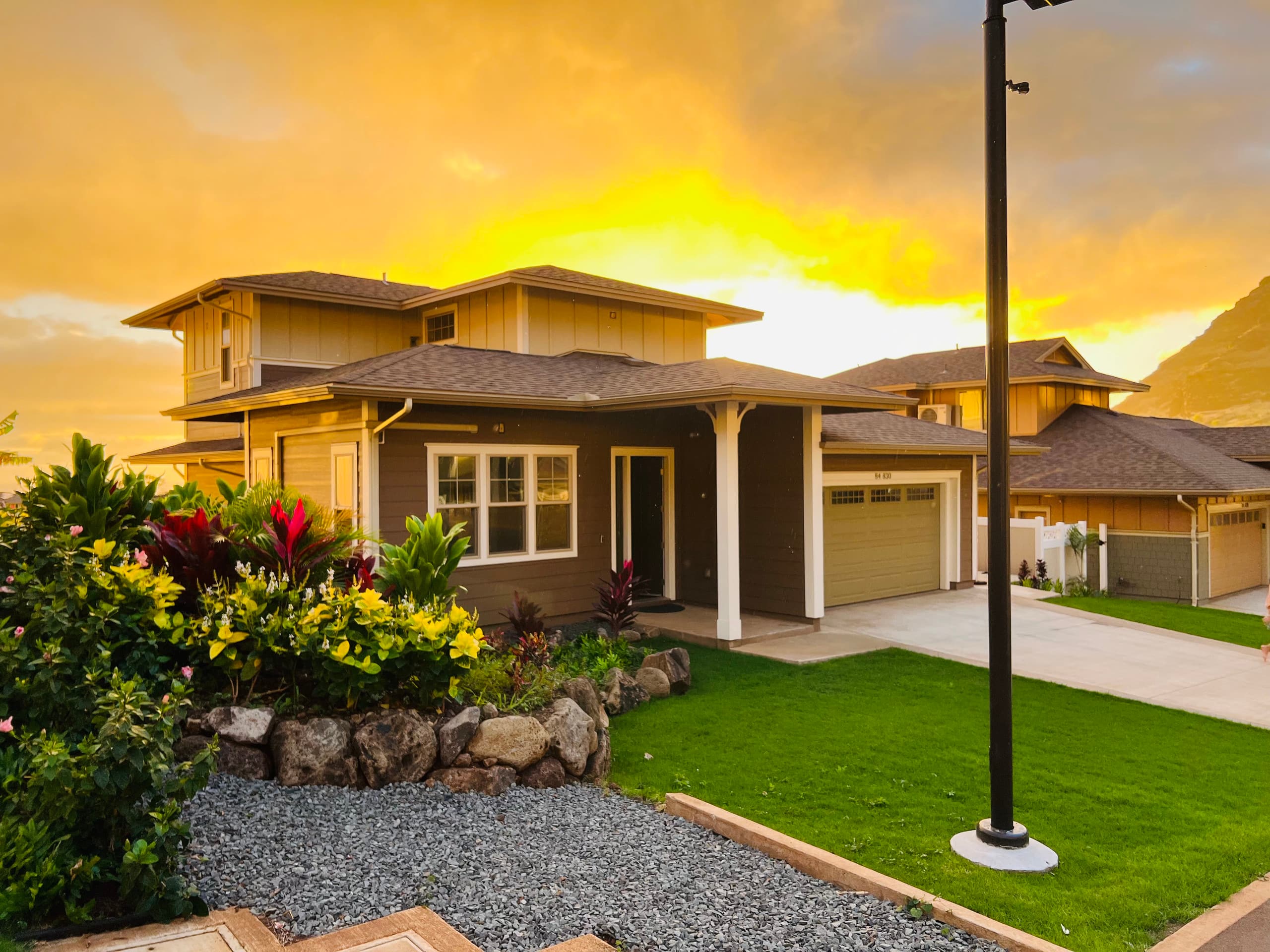 Home in Waianae · ★4.92 · 4 bedrooms · 4 beds · 2.5 private baths - Image 14