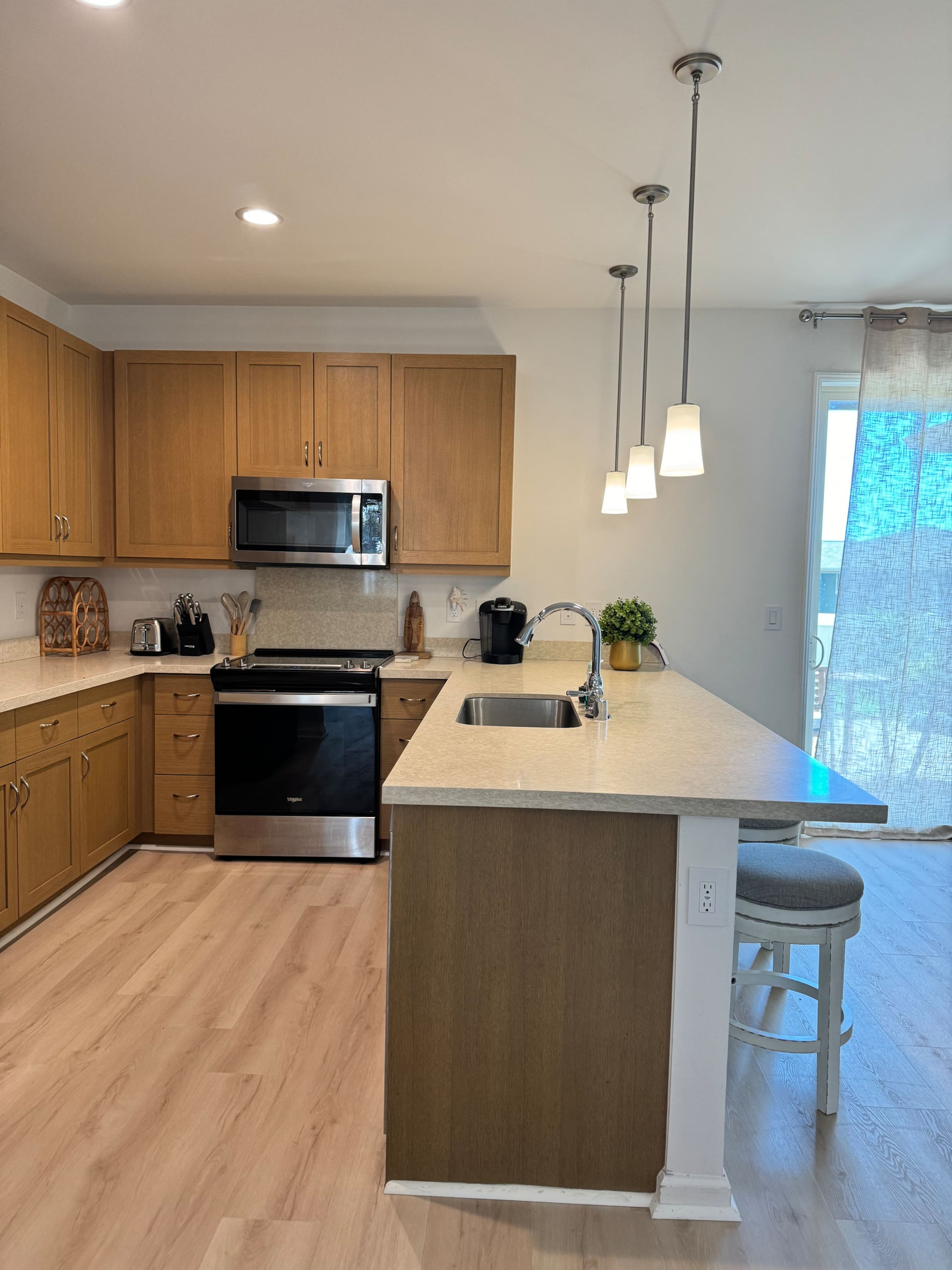 Home in Waianae · ★4.92 · 4 bedrooms · 4 beds · 2.5 private baths - Image 8