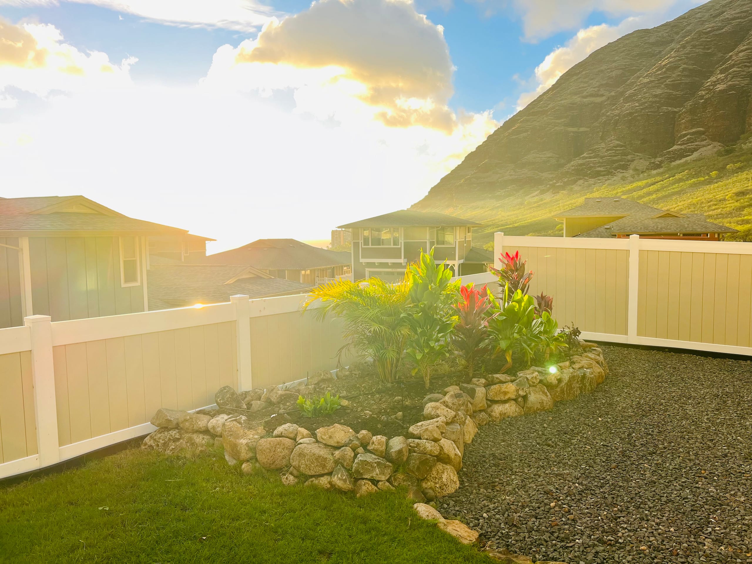 Home in Waianae · ★4.92 · 4 bedrooms · 4 beds · 2.5 private baths - Image 13