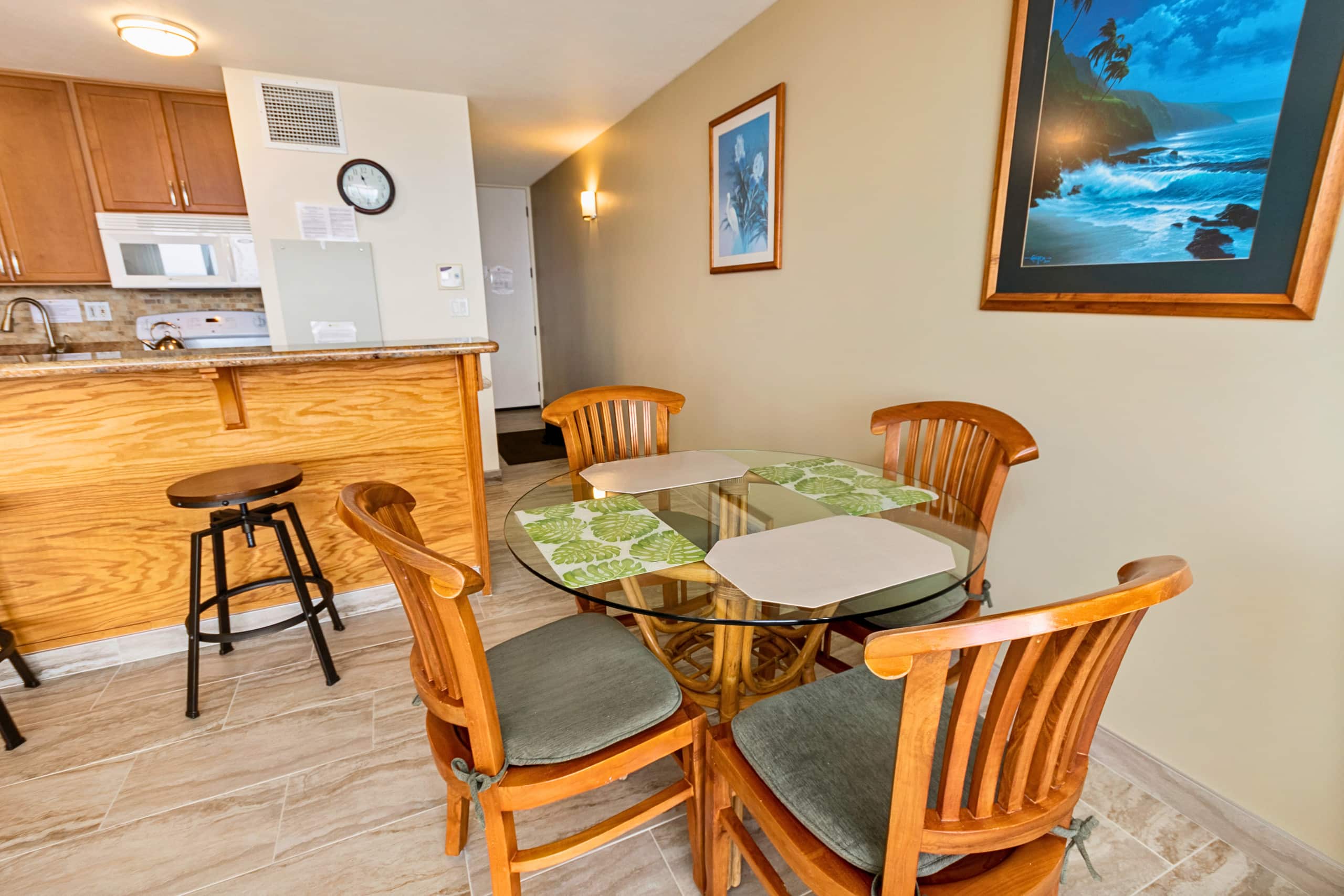 Condo in Kihei · ★4.84 · 1 bedroom · 1 bed · 1 bath - Image 6
