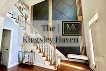 *New* l Unique l Modern l Cozy