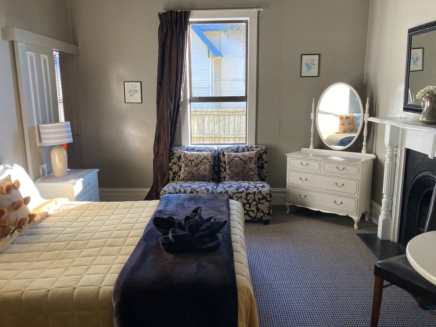 Alfrescos Guesthouse Villa (Ensuite) 1