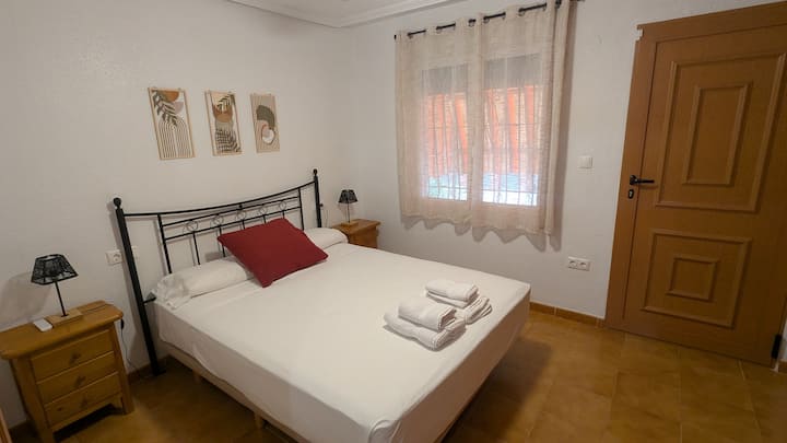 საძინებელი 1