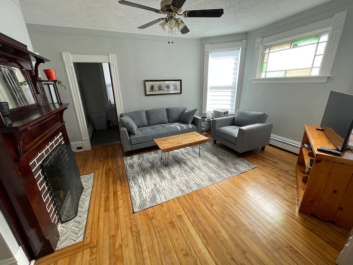 Spacious - 1 Bedroom Apartment In Downtown Sydney - Cape Breton Island