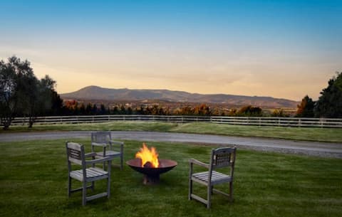 Country home with breathtaking views