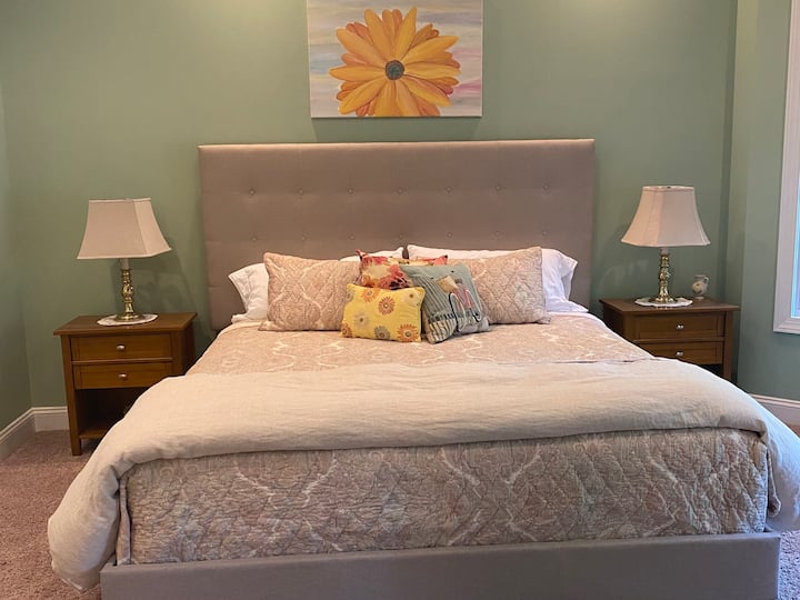 Kitanda aina ya King 