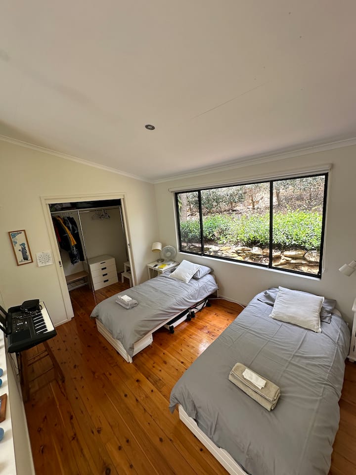 غرفة النوم 2