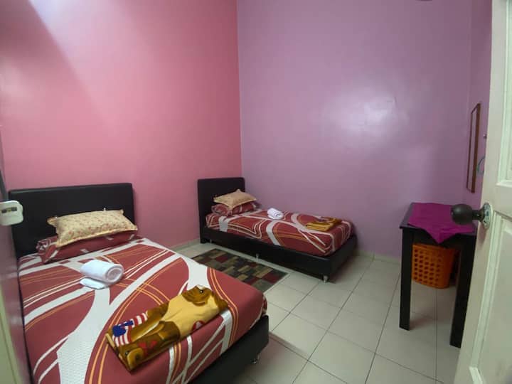 غرفة النوم 2