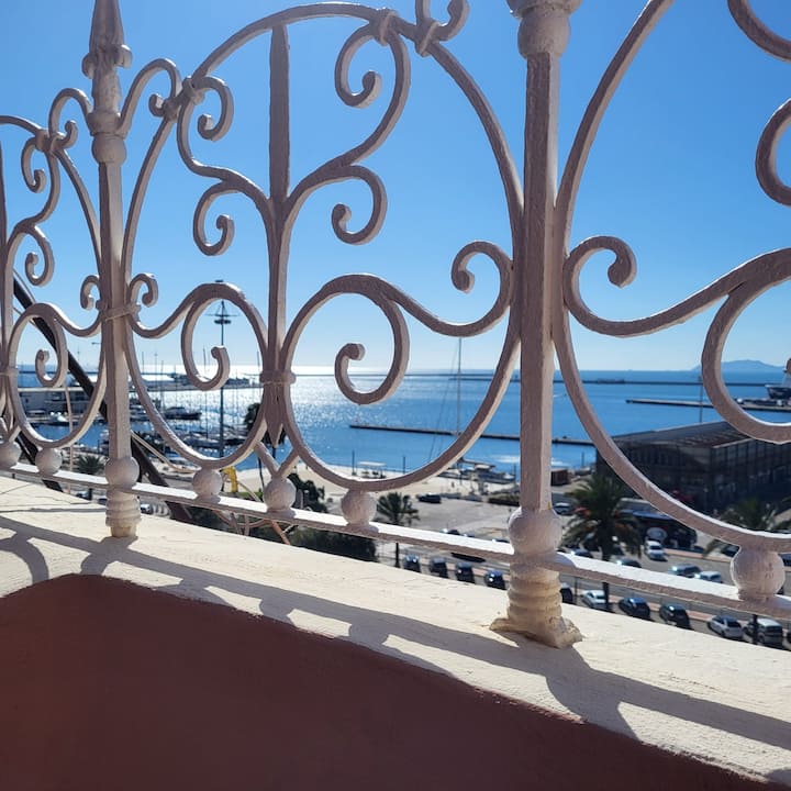Anita's Rooftop. Cagliari. Via Roma - Cagliari