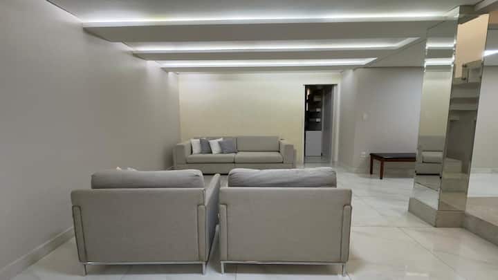 Cobertura Encantadora Com Jacuzzi - Ipatinga