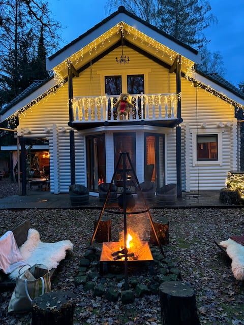 Superior lodge met jacuzzi-hottub