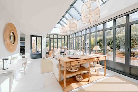 Villa (4chb 8 pers) Garden, 80 m Beach and Shops